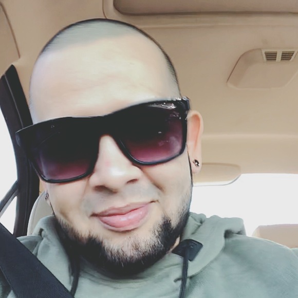 Meet your Posher, John - Picture 1 of 1